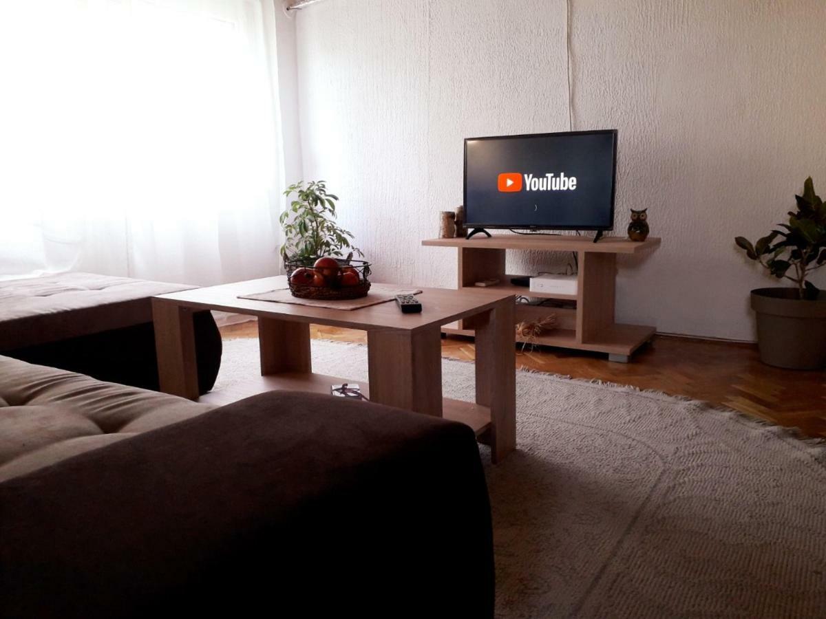 Potkrovlje Vrsac Luaran gambar